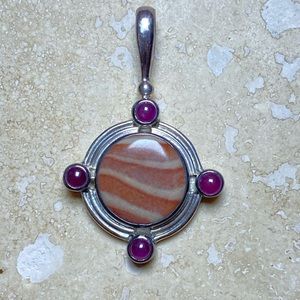 Sajen 925 Red Stone Pendant